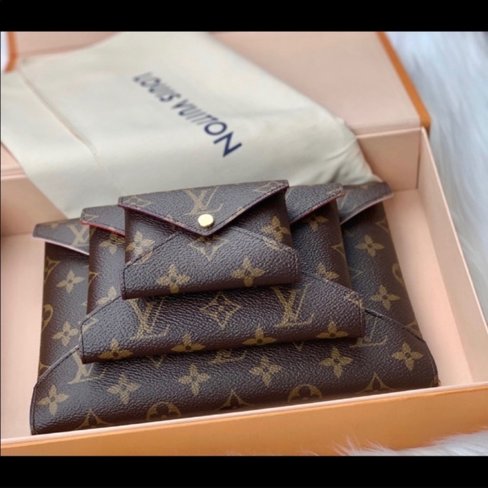 2021🎈NEW in box Louis Vuitton Kirigami Set